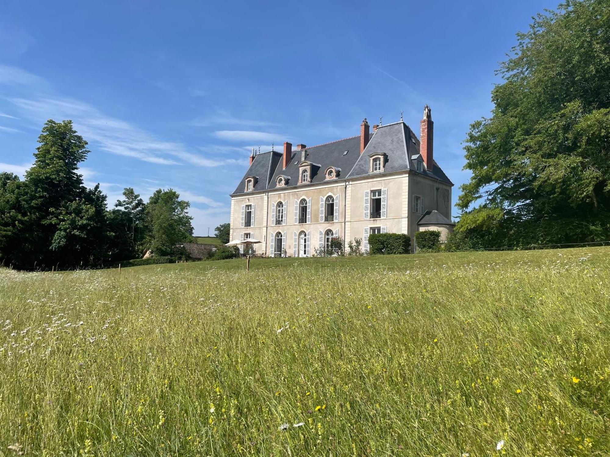Chateau De Vaux Morvan Etang-sur-Arroux Exterior photo